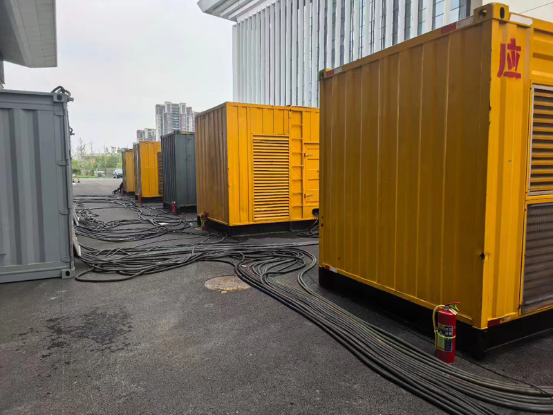 大丰镇不同季节柴油发电机组保养有哪些注意事项?