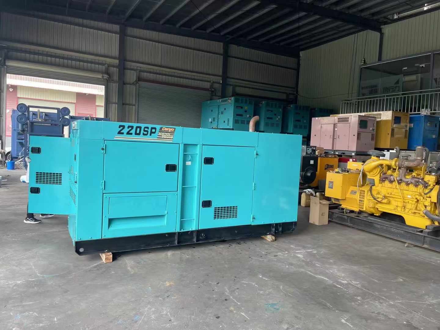 大丰镇800kW 柴油发电机的输出电流波动范围是多少？