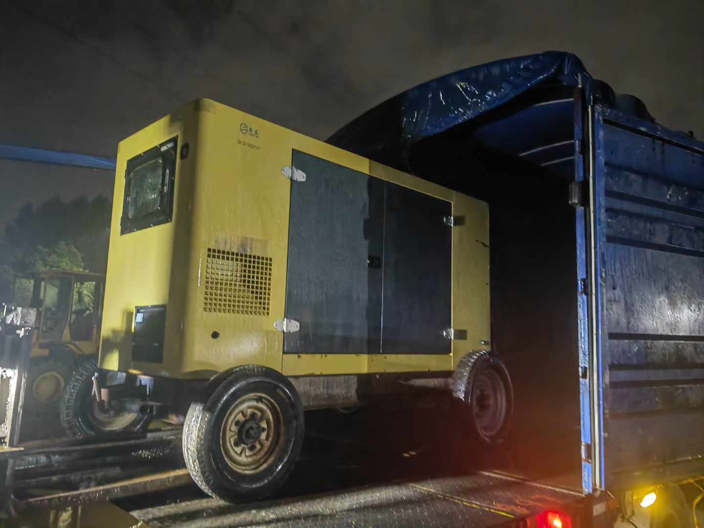 大丰镇如何根据负载特性选择合适的柴油发电机？