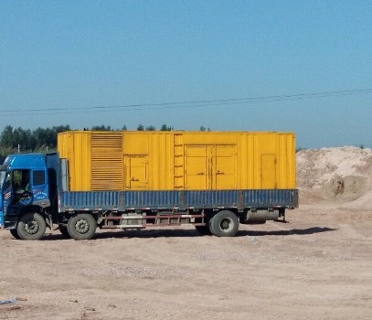 大丰镇发电机出租如何判断柴油发电机冷却液是否需要更换？