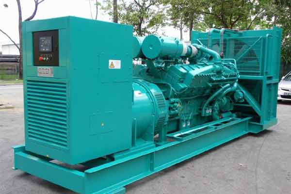 大丰镇柴油发电机组电压不稳定怎样维修？