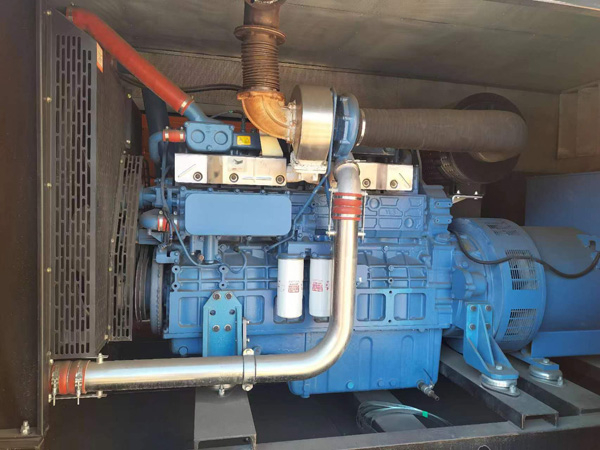 大丰镇燃油消耗率与进气温度的具体关系是什么？