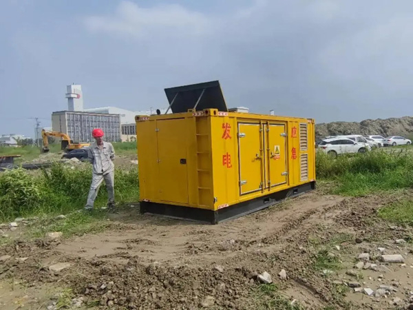 大丰镇冬季低温环境下，发电机组启动电瓶的容量需求是否会增加？