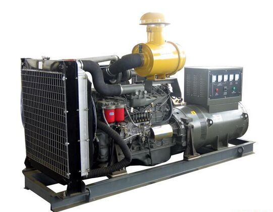 大丰镇汽油发电机组冬季保养时，燃油系统需要注意什么？