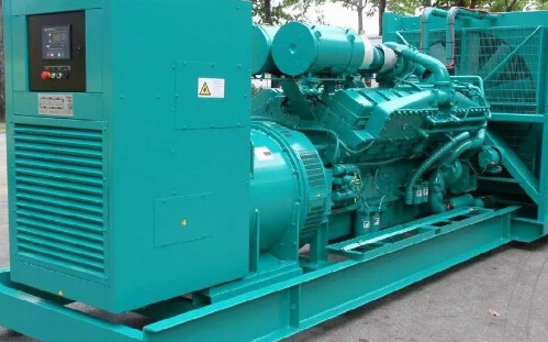 大丰镇柴油发电机组冬季使用中需要注意哪些事项？